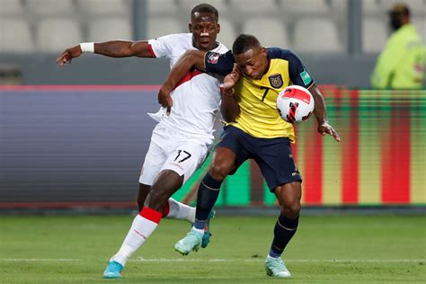 Perú empata con Ecuador 1 a 1 por las eliminatorias sudamericanas a