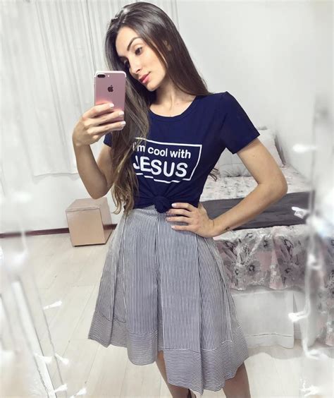 Jaq Jacob Modest Style On Instagram Em Um Caso S Rio De Amor Neste