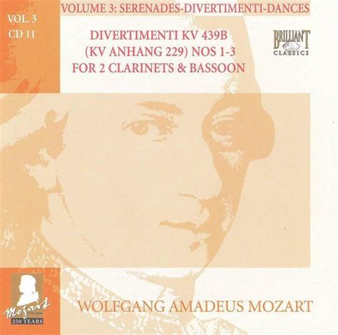 Mozart Complete Works Vol 3 Serenades Divertimenti Dances Disc