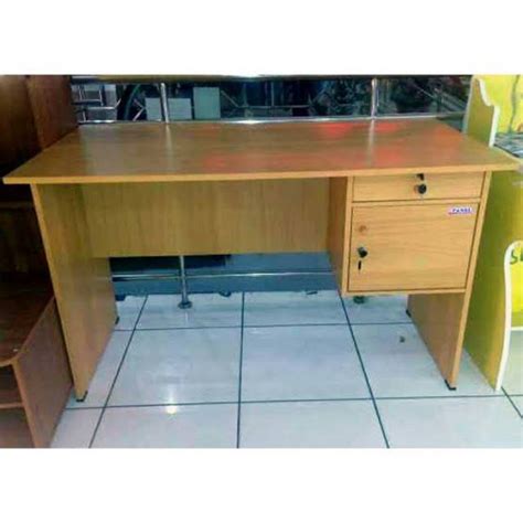 Jual MEJA KANTOR 1 2 BIRO MEJA TULIS BIG PANEL Indonesia Shopee Indonesia