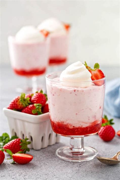 Easy Homemade Strawberry Mousse Recipe Only 3 Ingredients