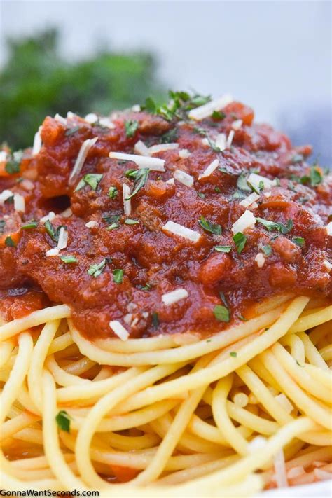 Italian Spaghetti | Recipe | Italian pasta sauce recipe, Italian ...