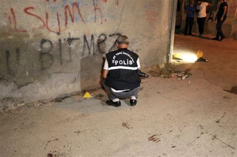 Dayısı tarafından tabancayla vurulan genç ağır yaralandı Son Dakika