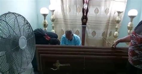 VIDEO Anciana Declarada Muerta En Ecuador Revive En Su Velorio