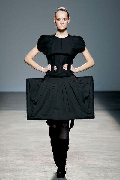 THAT'S ENOUGH AVANT GARDE FASHION WORLD! | Avant garde fashion, Fashion ...