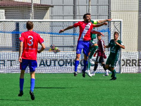 El baloncesto el voleibol el fútbol sala y el fútbol protagonistas