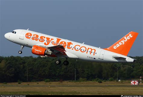 G EZAS EasyJet Airbus A319 111 Photo By Tomas Milosch ID 881321