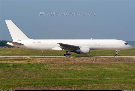 Ra 73092 E Cargo Boeing 757 222pcf Photo By Spotterdf767 Id