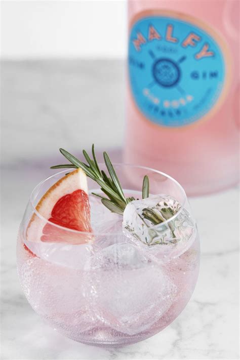 Cocktail Recipe Malfy Gin Rosa Tonic Savour Magazine