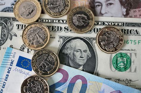 Pound V Us Dollar Gbp Exchange Rate Tumbles On Dovish Boe Comments