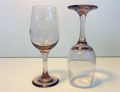 Vintage Premiere Plum White Wine Glasses Retro Set Of 4 Stemmed Lilac Light Pink Wine