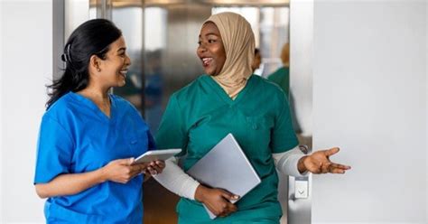 Registered Nurse Vs Nurse Practitioner Understanding The Key Differences