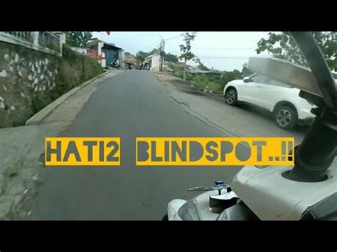 VR Hati2 Blindspot Pas Di Tikungan Karena Ada Angkot Berhenti