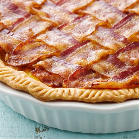 Bacon Lattice Breakfast Pie