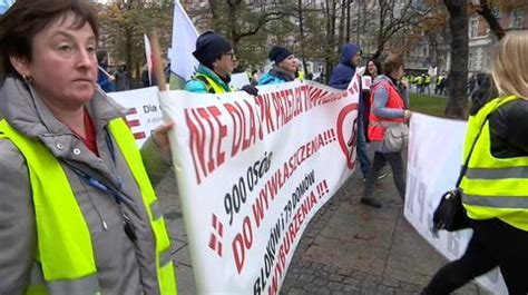 Katowice L Ski Protest Przeciwko Budowie Centralnego Portu