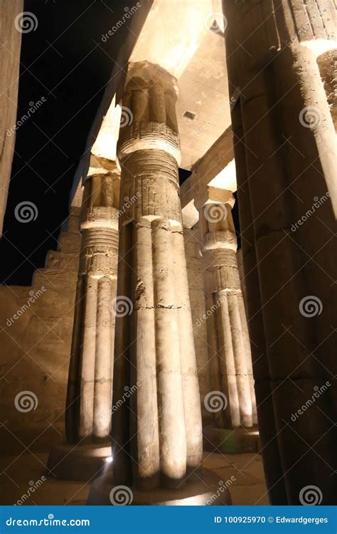 Night view of Luxor Temple stock photo. Image of hierogliphs - 100925970