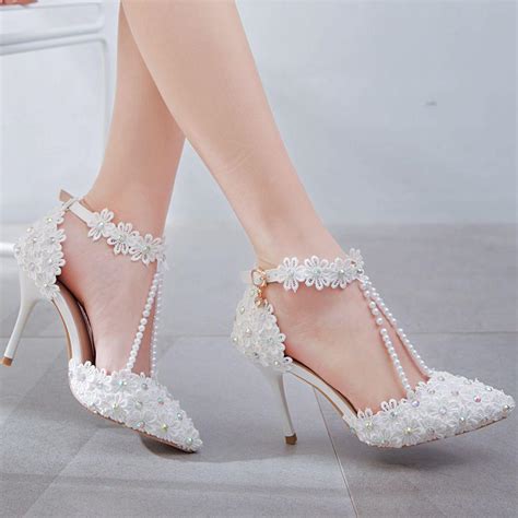 Crystal Queen Women White Rhinestone Lace Tassels Bead Bridal Shoes