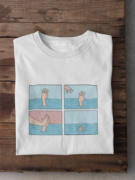 Unisex Drowning High Five T Shirt Meme T Shirt High Five Etsy Uk