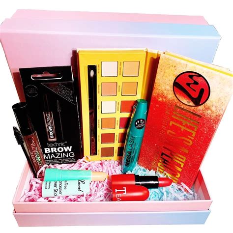 Beauty Box 12 Colour Zone Cosmetics