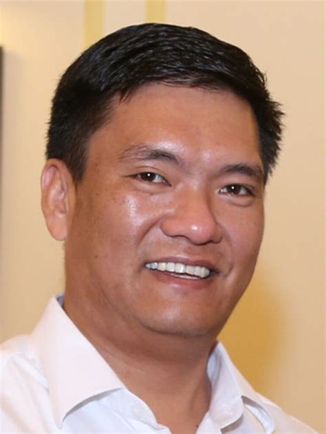 Pema Khandu Biography 2024 Net Worth, Height, Age, Wife, Caste, Children, Family, Early life ...