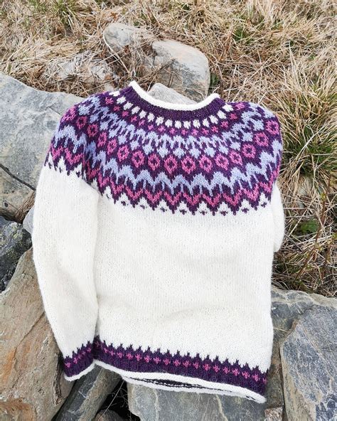 Hand Knitted Icelandic Sweater Riddari Lopapeysa Etsy