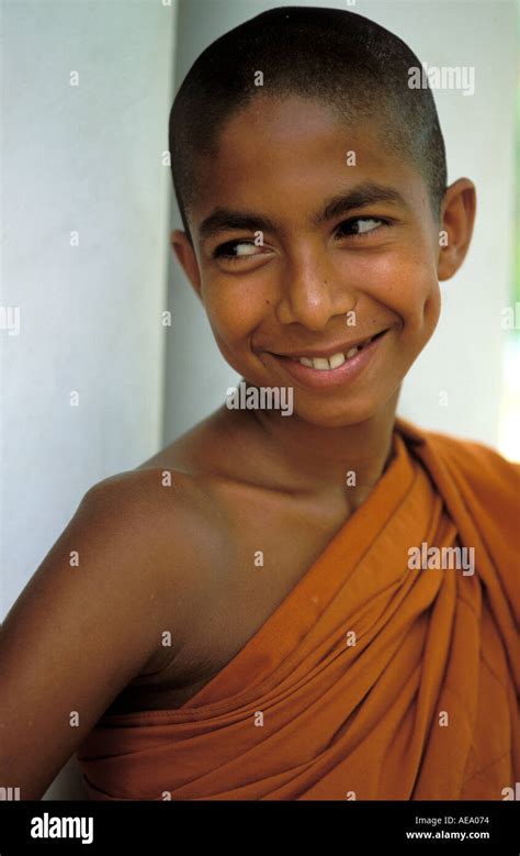 Buddhist Monk Hikkaduwa Sri Lanka Hi Res Stock Photography And Images