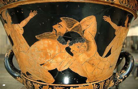 PEPLUM TV Hercules Vs Antaeus Vase By Euphronios