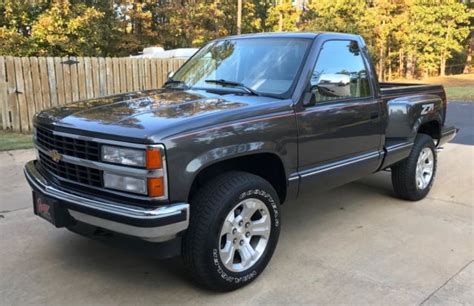 Super Rare 1992 Chevrolet Z71 Regular Cab Silverado Sportside For Sale