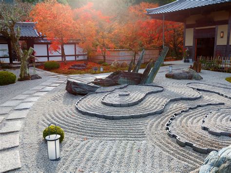 6 Most Beautiful Japanese Zen Rock Gardens In Kyoto