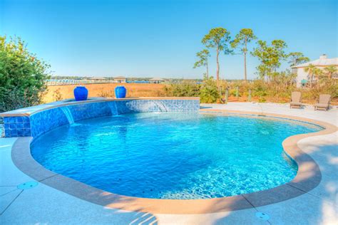 Luxury Swimming Pools & Spas Pensacola Beach, FL - Cox Pools