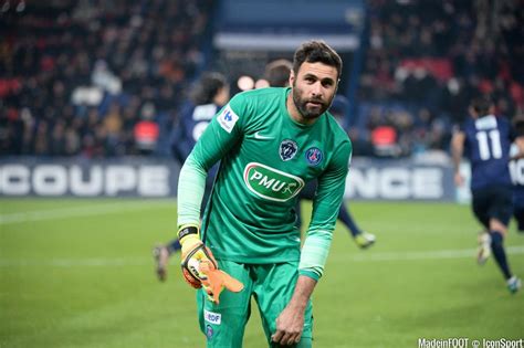 PSG Sirigu souligne les qualités de Lorient