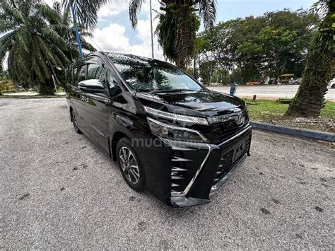 Toyota Voxy Zs Kirameki A Cars For Sale In Ara Damansara