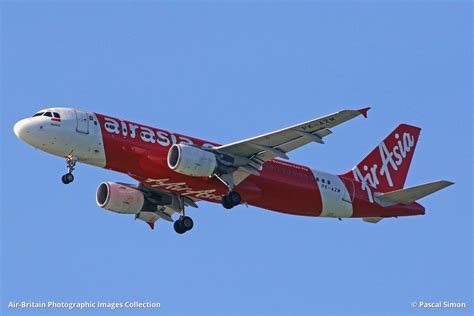 Airbus A320 216 PK AZM 3140 Indonesia AirAsia QZ AWQ ABPic