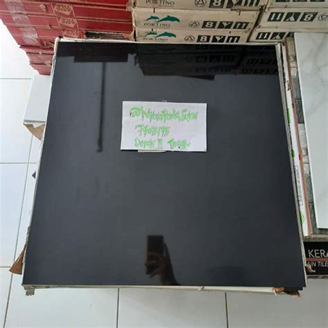 Jual Granit X Ceranosa Hitam Kota Depok Mitra Pada Suka Tokopedia