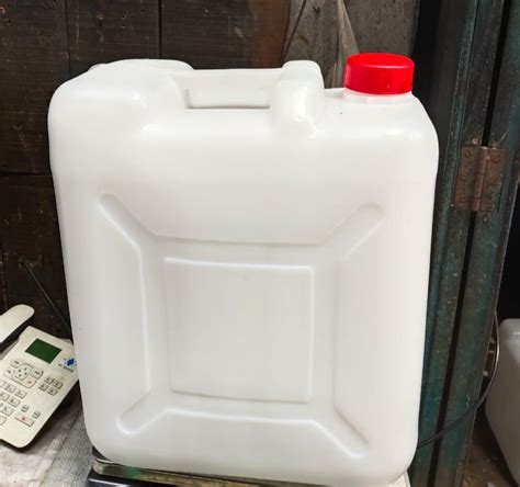 White HDPE Jerry Can 20 Ltr For Chemicals At Rs 132 Piece In Kolkata