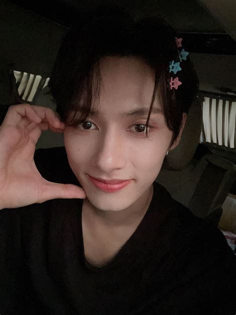 Seventeen Weverse On Twitter Seventeen Jun Seventeen Wen Junhui