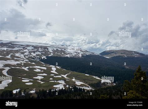 Mountain Plateau Covered With Snow Stock Photo Alamy