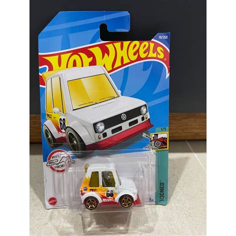 Xe Mô Hình đồ Chơi Hotwheels Cơ Bản 1 64 Tooned Volkswagen Golf Mk1 Card Nhật Shopee Việt Nam