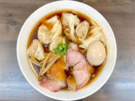 『★ワンタン麺🍜¥950』中華そば さわのレビュー ラーメンデータベース