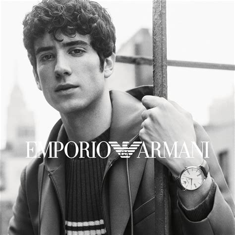 Emporio Armani úr | Stílhreint útlit og frábær gæði | Sendum hvert á ...