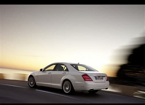 Mercedes Benz S400 Bluehyrbid Rear Left Quarter Car Hd Wallpaper Peakpx