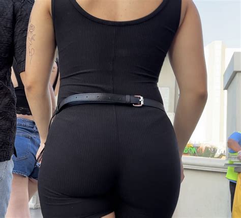 Latina Bubbly Ass Vpl Bodysuit Oc Spandex Leggings Yoga Pants Forum