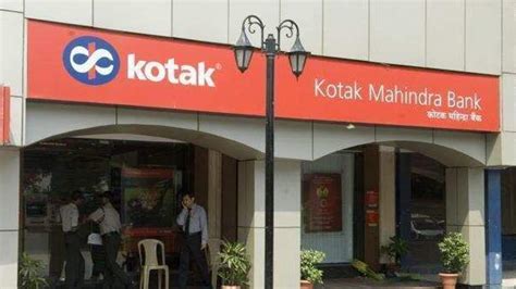 Kotak Mahindra Bank Shares Fall As RBI Caps Founder CEOs Term