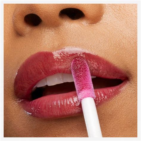 Maybelline Lifter Hydrating Lip Gloss With Hyaluronic Acid Bubblegum