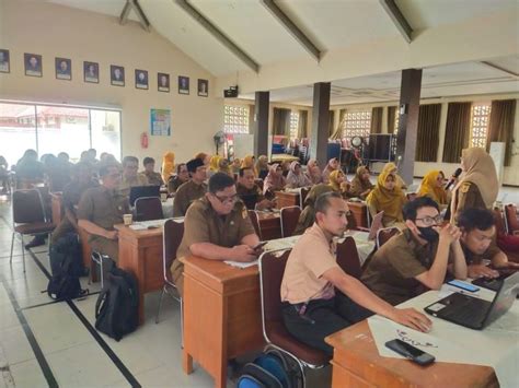 Sosialisasi Pengelolaan Kinerja Guru Sman Bulakamba Di Pmm Semua