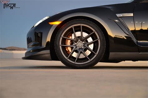 Nissan Gt R Niche Targa M129 Anthracite 0 X 000