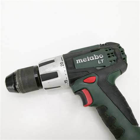 Taladro Atornillador Metabo SB18LT con 2 baterías y cargador de segunda