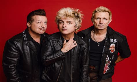 The Town Green Day Sex Pistols Iggy Pop E Pitty Confirmados Para O Dia De Setembro