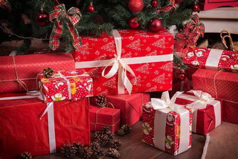 PODCAST Thursday December 16 Faucis Big Announcement Chaz Looks For Gift Advice Dumb Ass