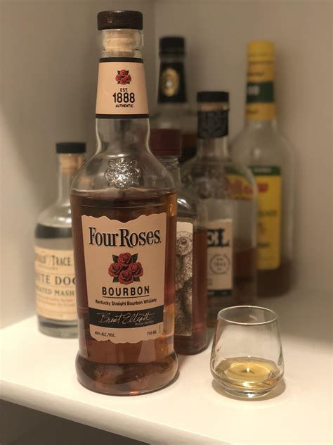 Review Four Roses Yellow Label Rbourbon